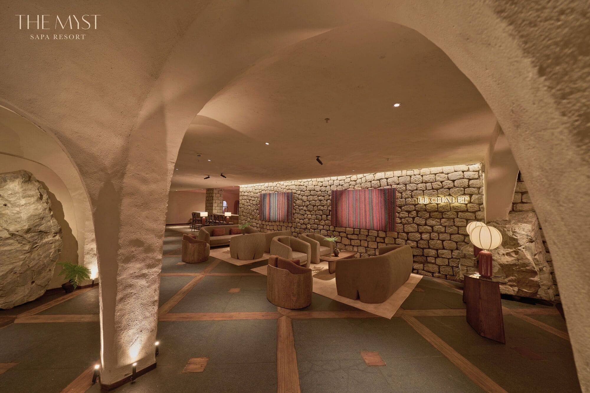 Le Chalet Lounge Bar